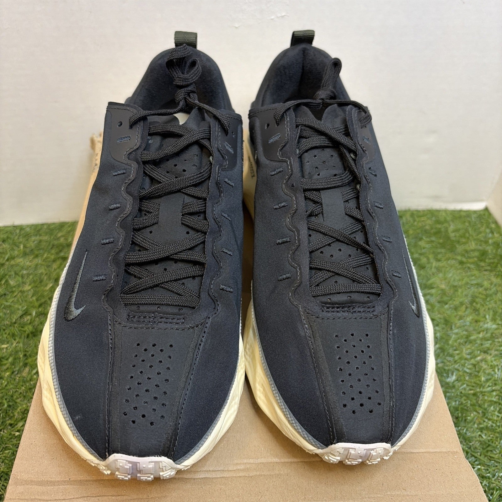 Size 9 - Nike Ava Rover Black Muslin1