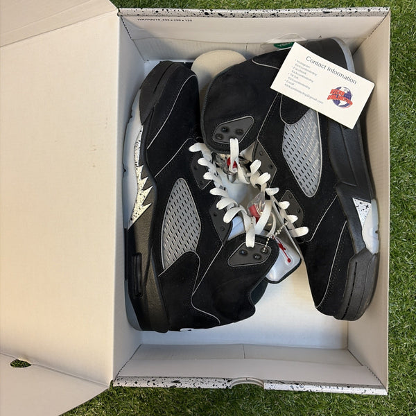 Size 9.5 - Air Jordan 5 Retro OG Black Metallic Reimagined0