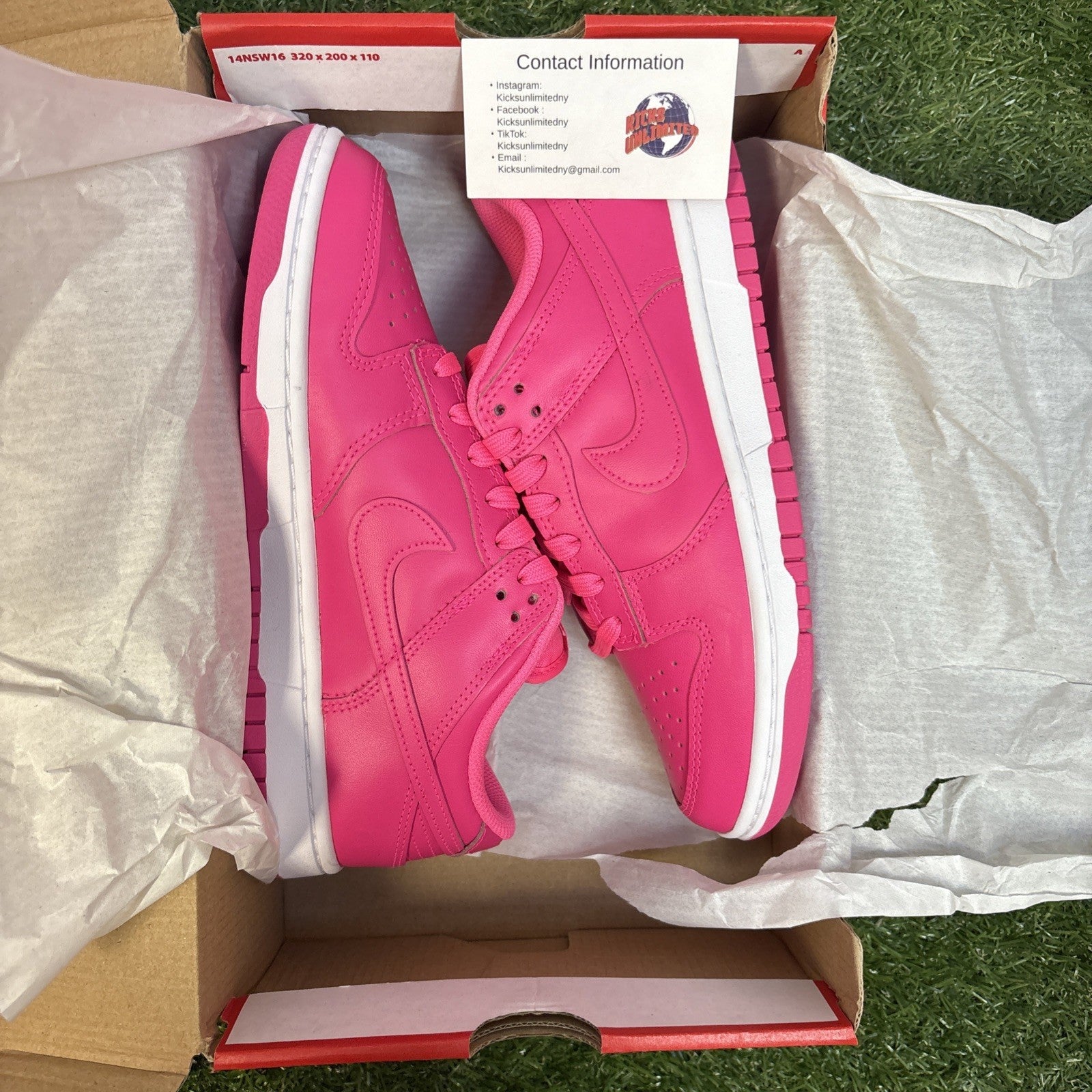 Size 8   Nike Dunk Low Hyper Pink W0