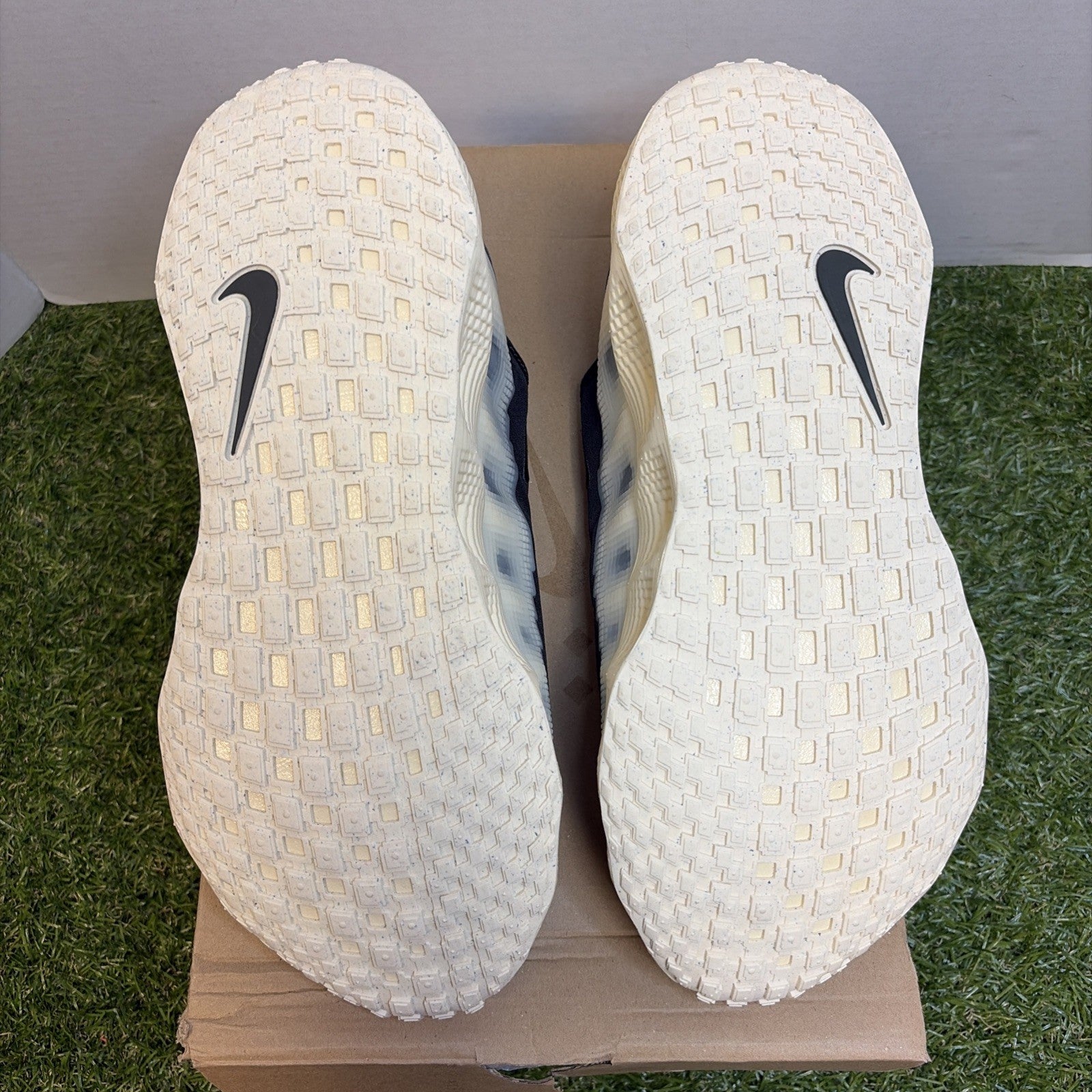Size 9 - Nike Ava Rover Black Muslin4