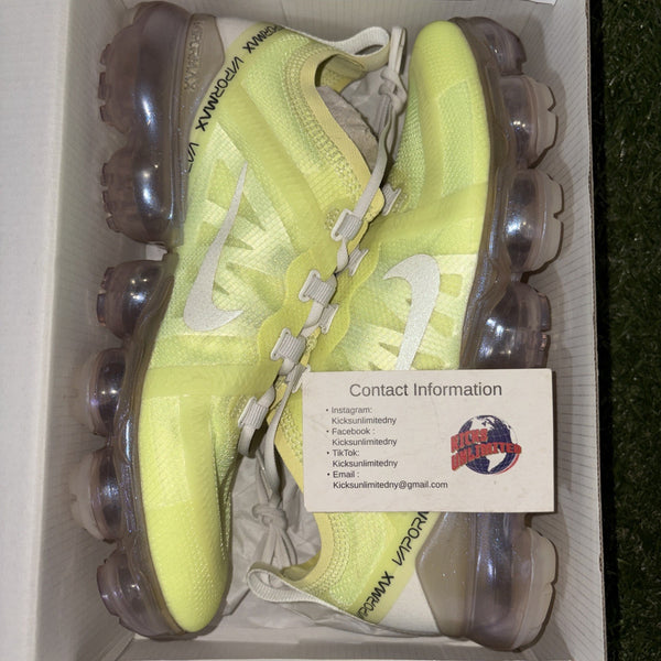 Size 7.5   Nike Air VaporMax 2019 SE Luminous Green W0