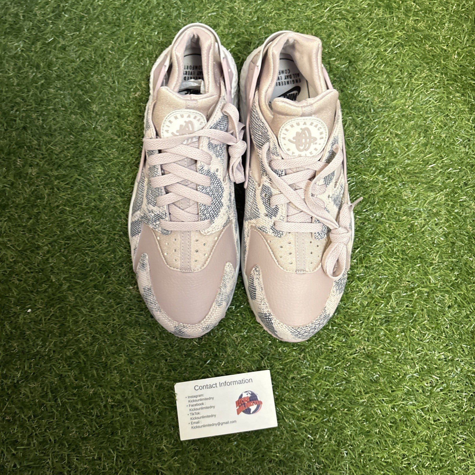Size 10   Nike Air Huarache Run Premium Particle Rose W3