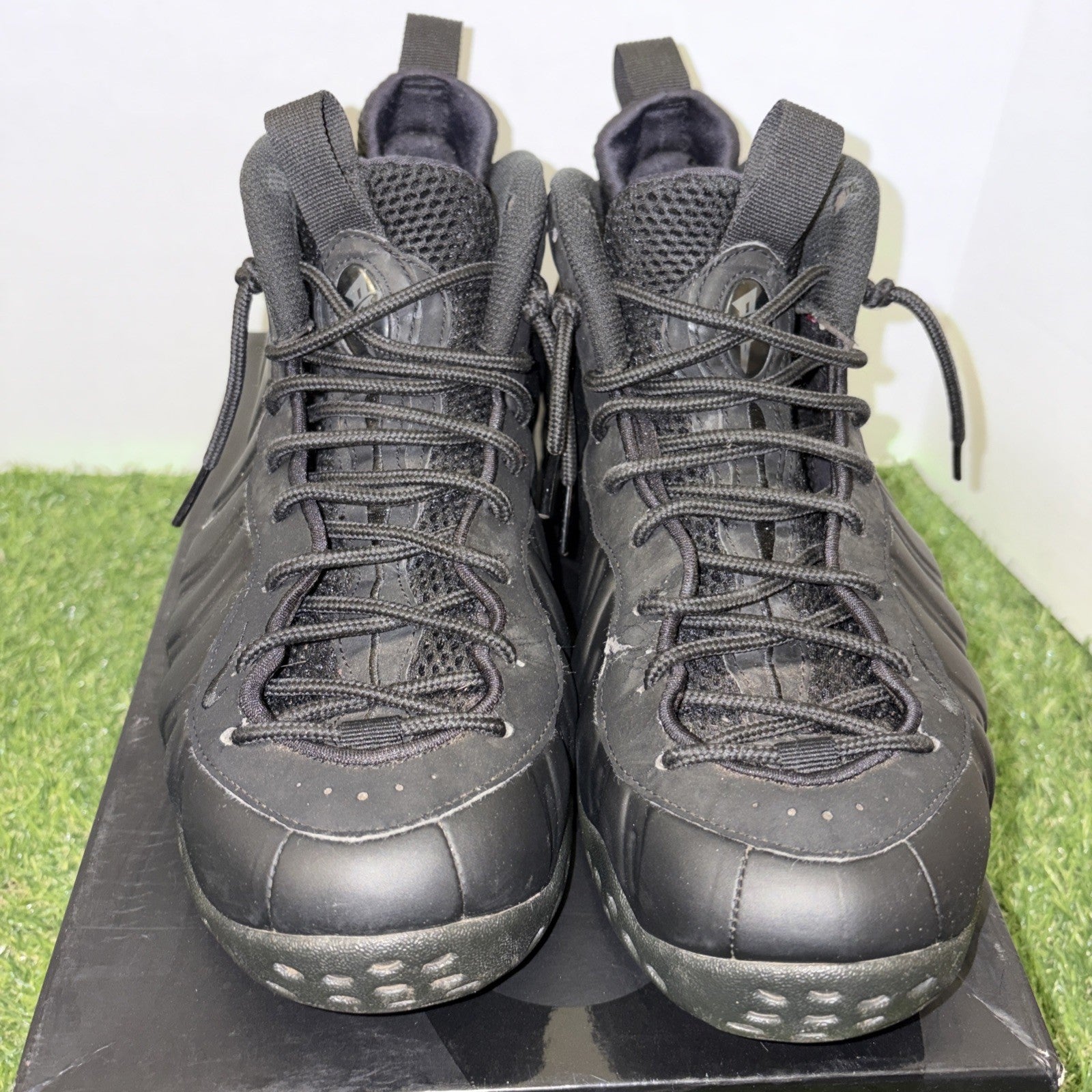 Size 9.5 - Nike Air Foamposite One Black1