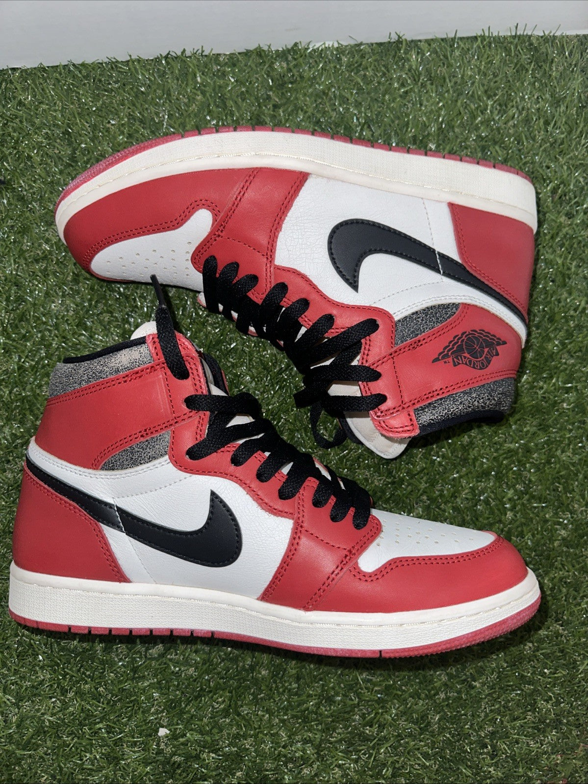 Size 9 - Jordan 1 Retro High OG Chicago Reimagined Lost & Found 20221