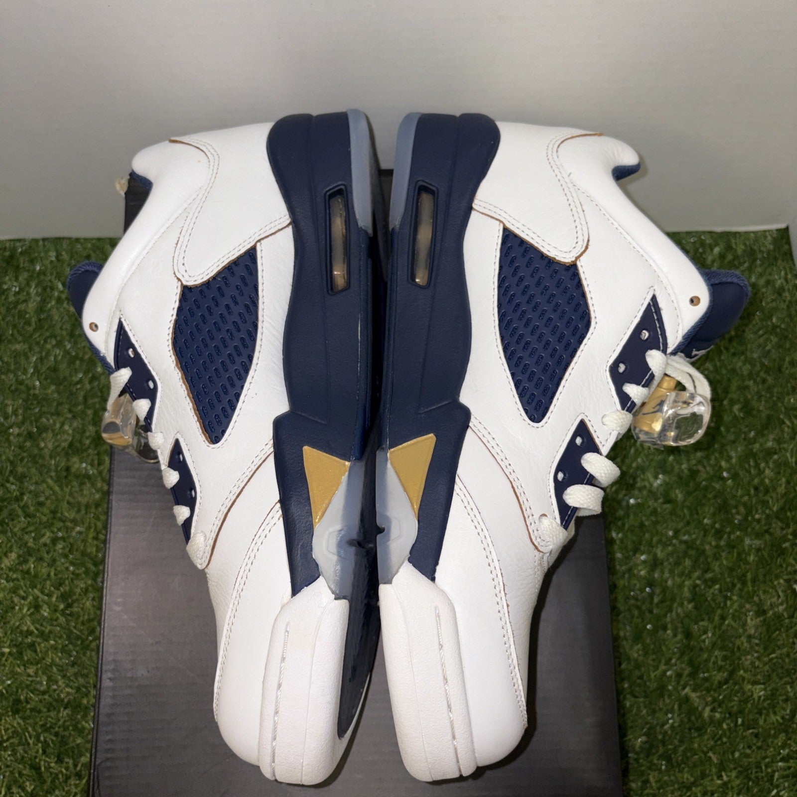 Size 8.5   Air Jordan 5 Retro Low Dunk From Above2