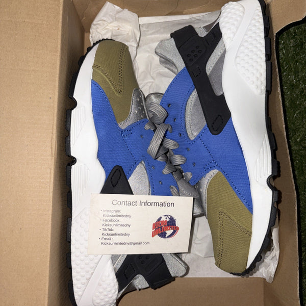 Nike WMNS PRM Womens Sz 8 Air Huarache Run Premium Olive Silver 683818 0070
