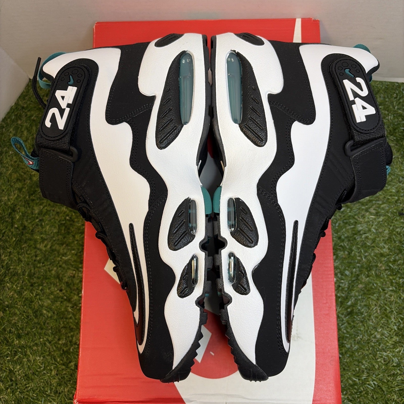 Size 11 - Nike Air Griffey Max 1 2021 Freshwater3