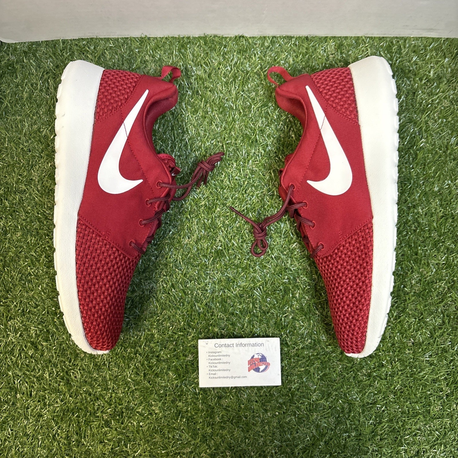 Size 10.5   Nike Roshe One SE Gym Red0