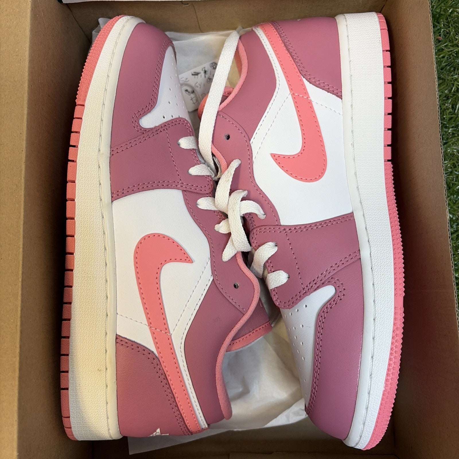 Nike Air Jordan 1 Low (GS) Desert Berry White Pink Shoes 553560-616 / Size 6y0