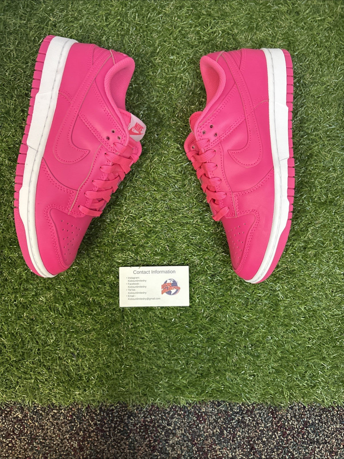 Size 8   Nike Dunk Low Hyper Pink W4