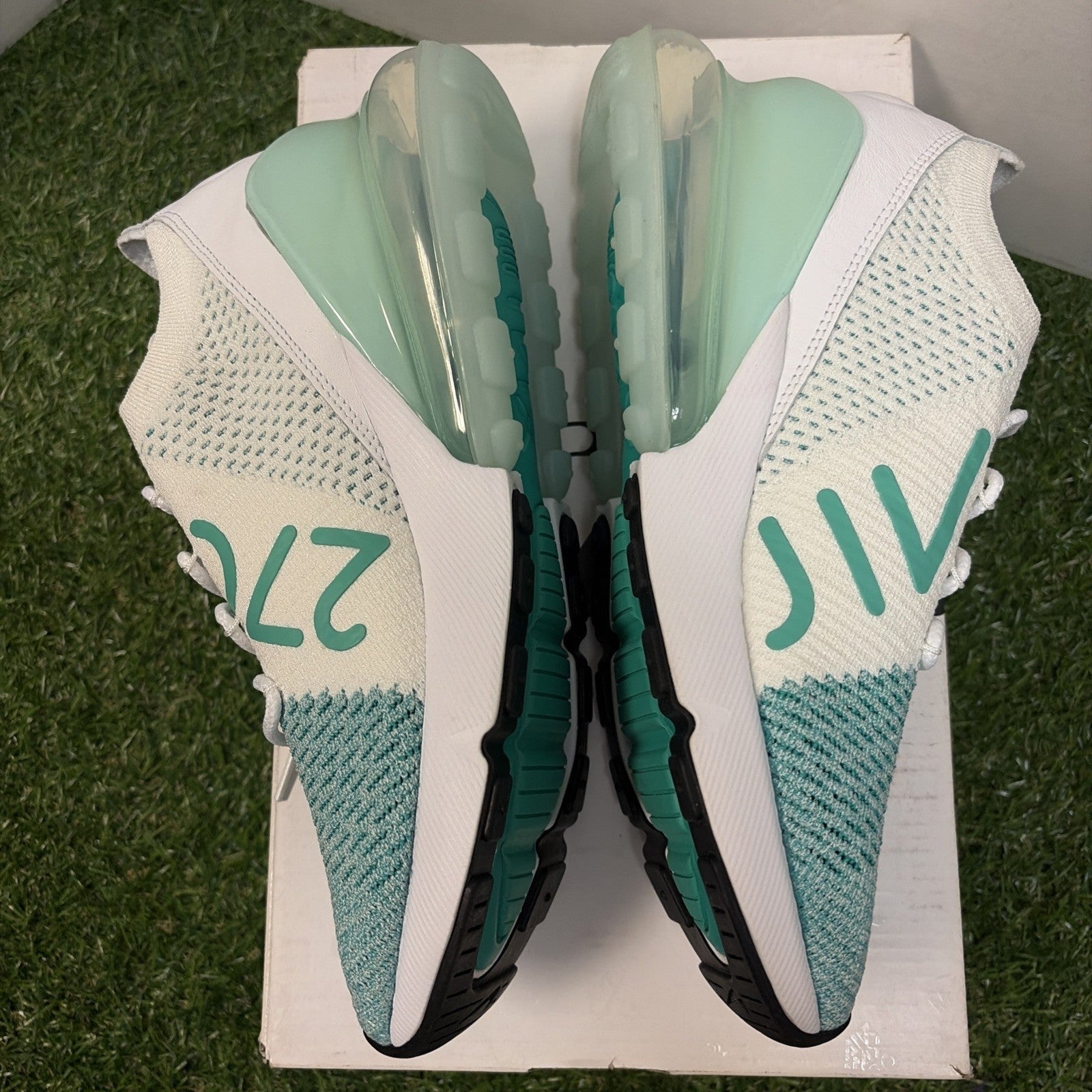 Size 8   Nike Air Max 270 Flyknit Igloo W2