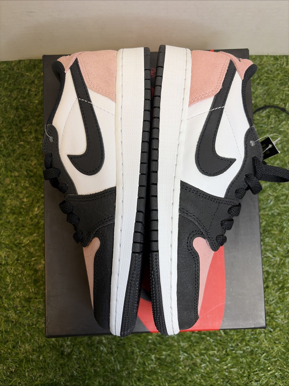 Air Jordan 1 Low OG Bleached Coral (GS) Sneakers CZ0858-061 Mens Size 4.5 New3