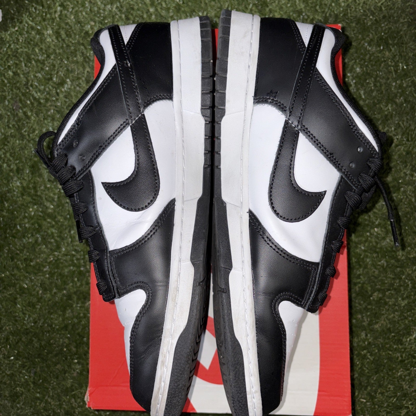 Size 13   Nike Dunk Low Black White2