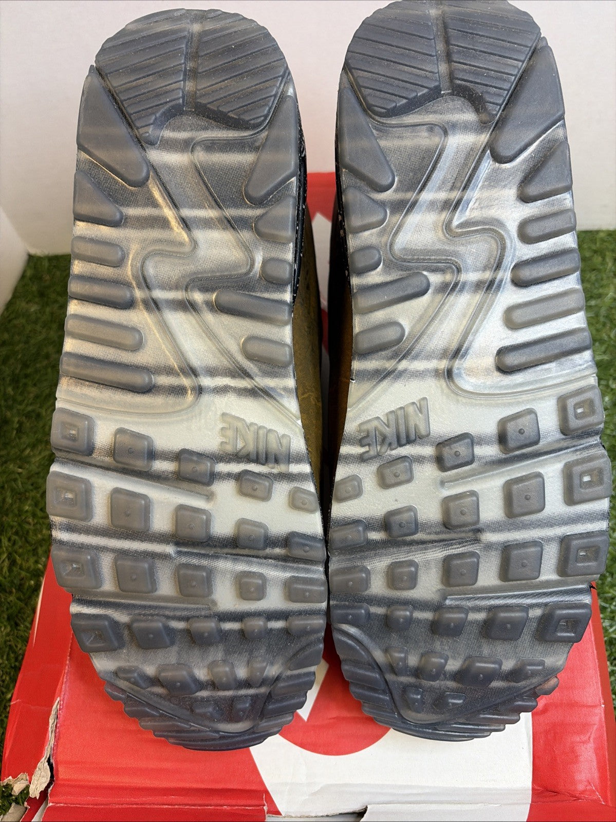 Size 9 - Nike Air Max 90 QS Mars Landing4