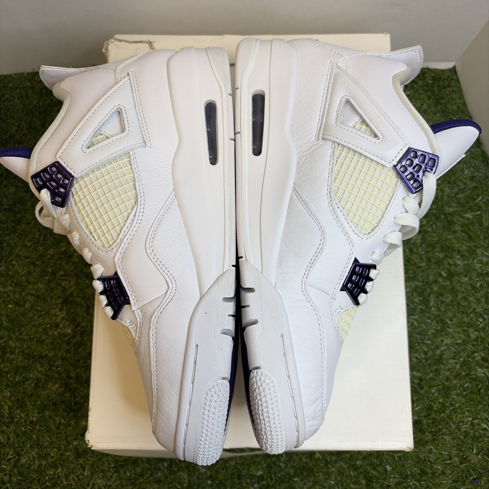 Size 9 - Jordan 4 Retro Mid Purple Metallic2