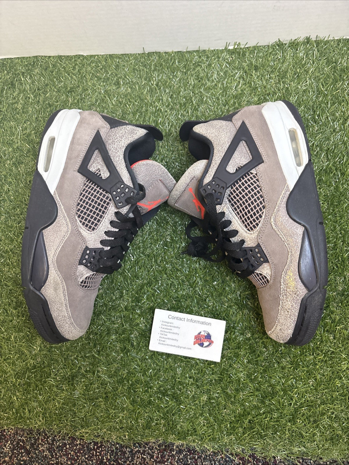 Size 8.5   Jordan 4 Retro Mid Taupe Haze3
