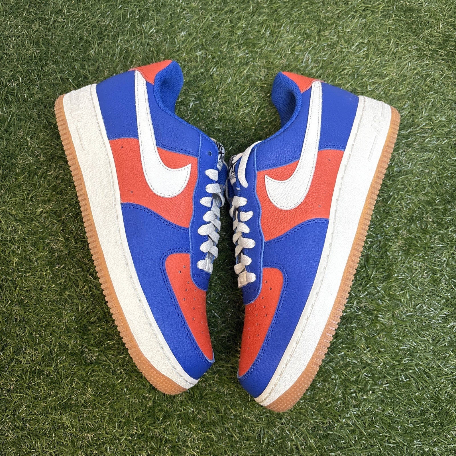 Size 10W/8.5M - Nike by you air force 1 Knicks ID0