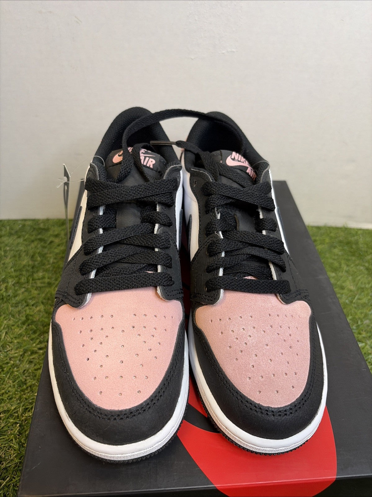 Air Jordan 1 Low OG Bleached Coral (GS) Sneakers CZ0858-061 Mens Size 4.5 New1