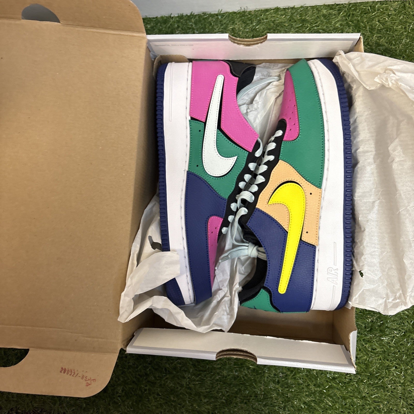 Size 9   Nike Air Force 1/1 Black Multi Color0