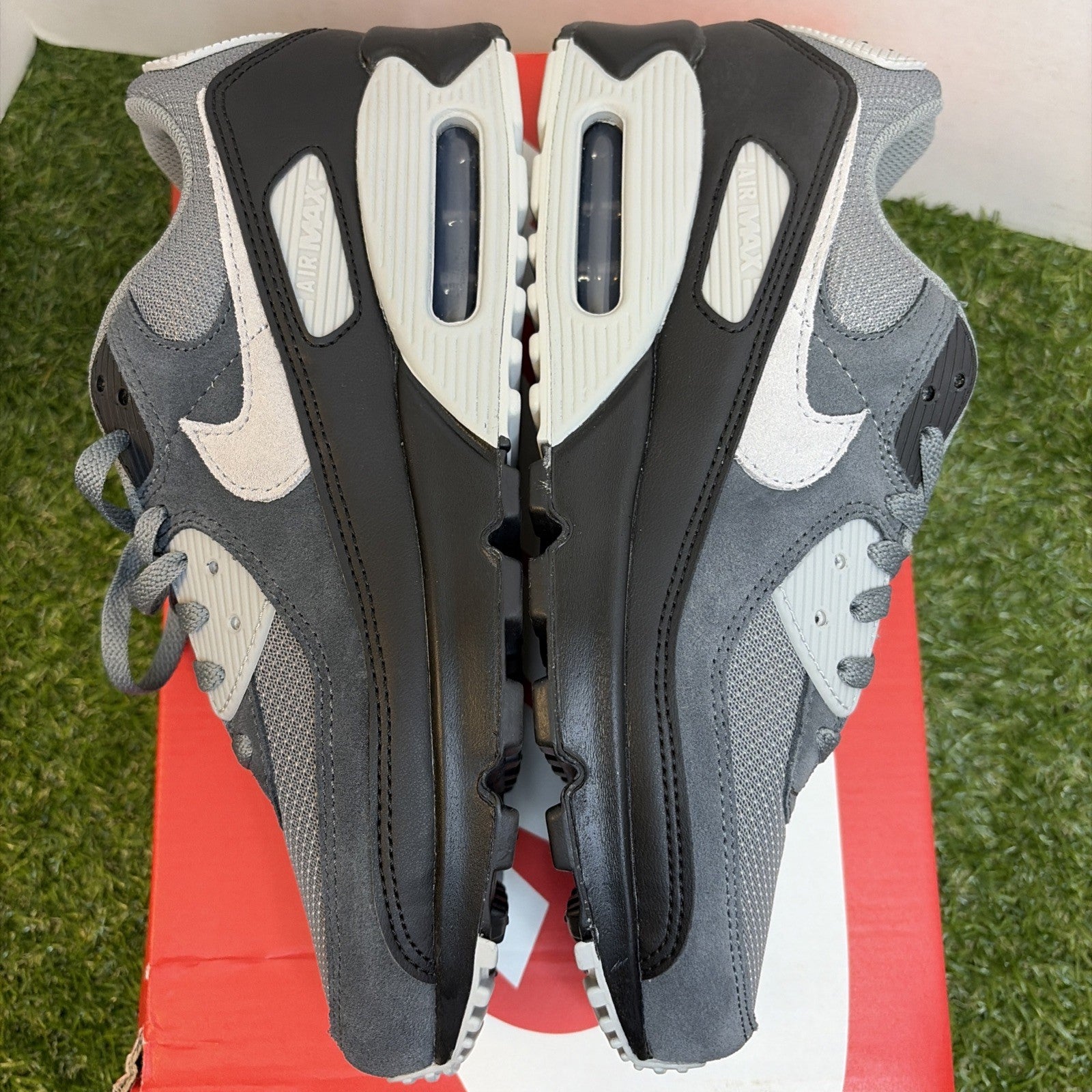 Nike Air Max 90 Smoke Grey Photon Dust Black DM0029-020 Size 9.53