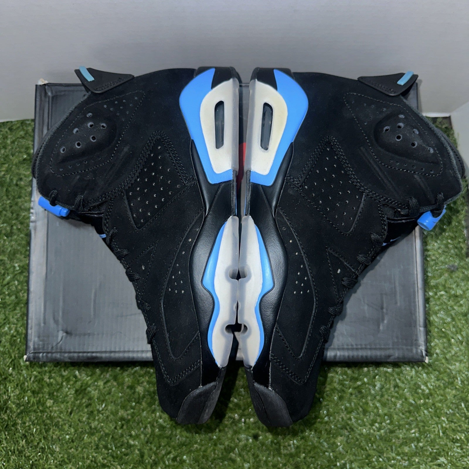Size 8.5 - Air Jordan 6 Retro UNC3