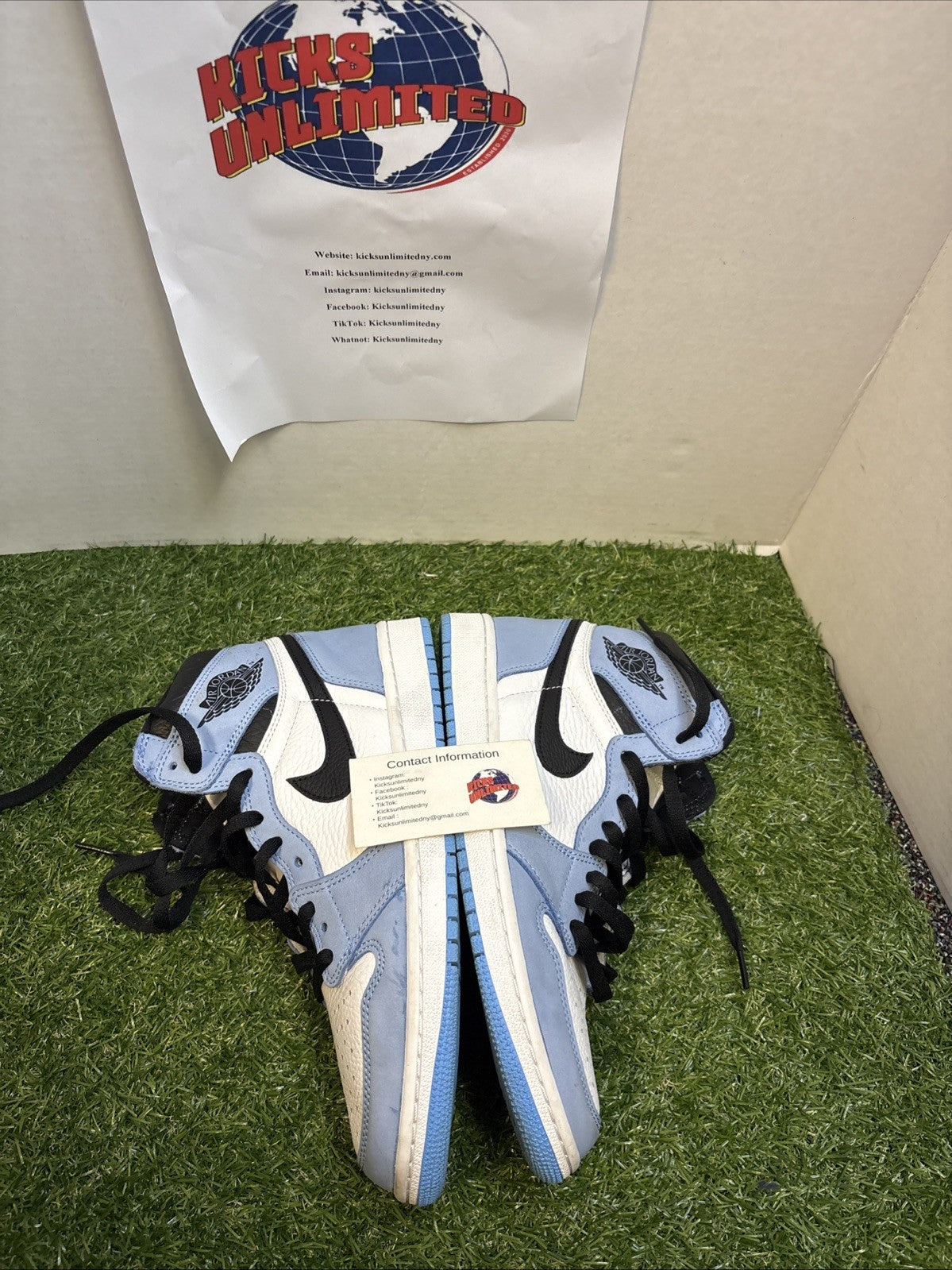 Size 9.5 - Jordan 1 Retro OG High University Blue1