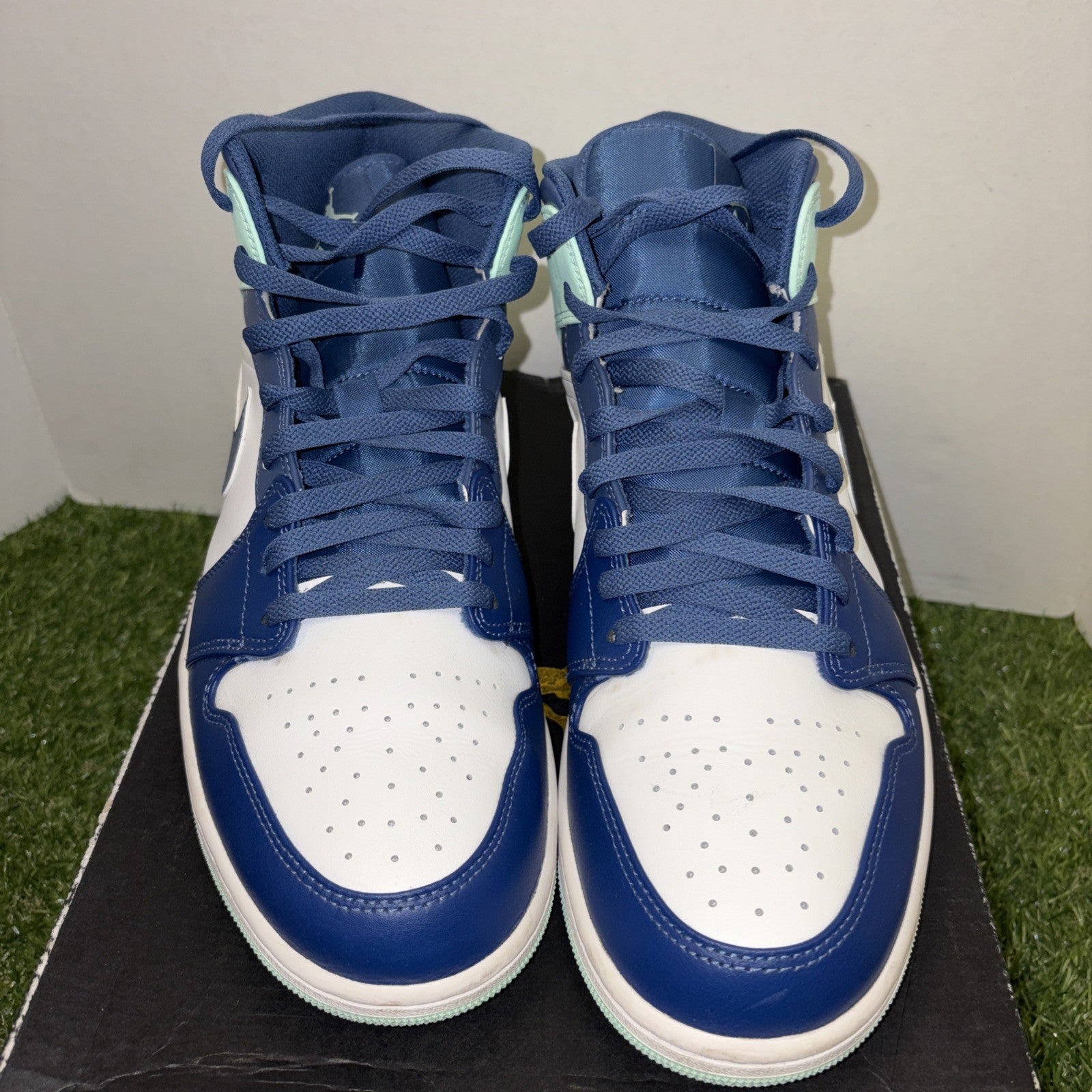 Size 12   Jordan 1 Mid Blue Mint 20221
