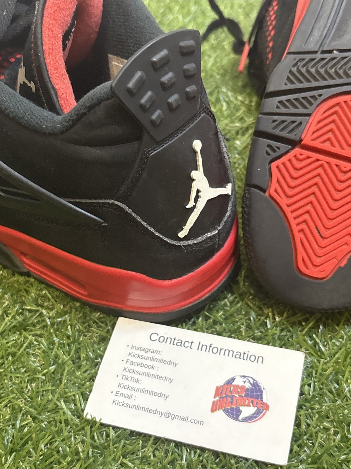 Size 8.5   Jordan 4 Retro Mid Red Thunder6