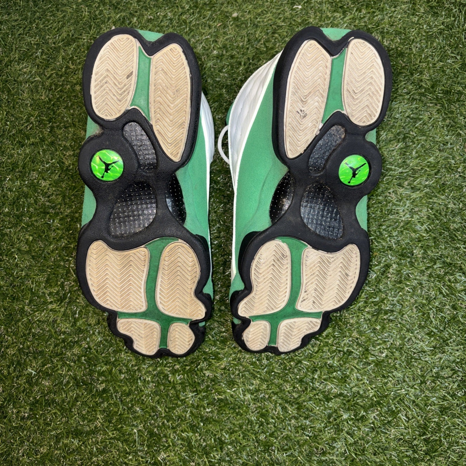 Size 10 - Jordan 13 Retro Lucky Green 2020 - DB6537-1135