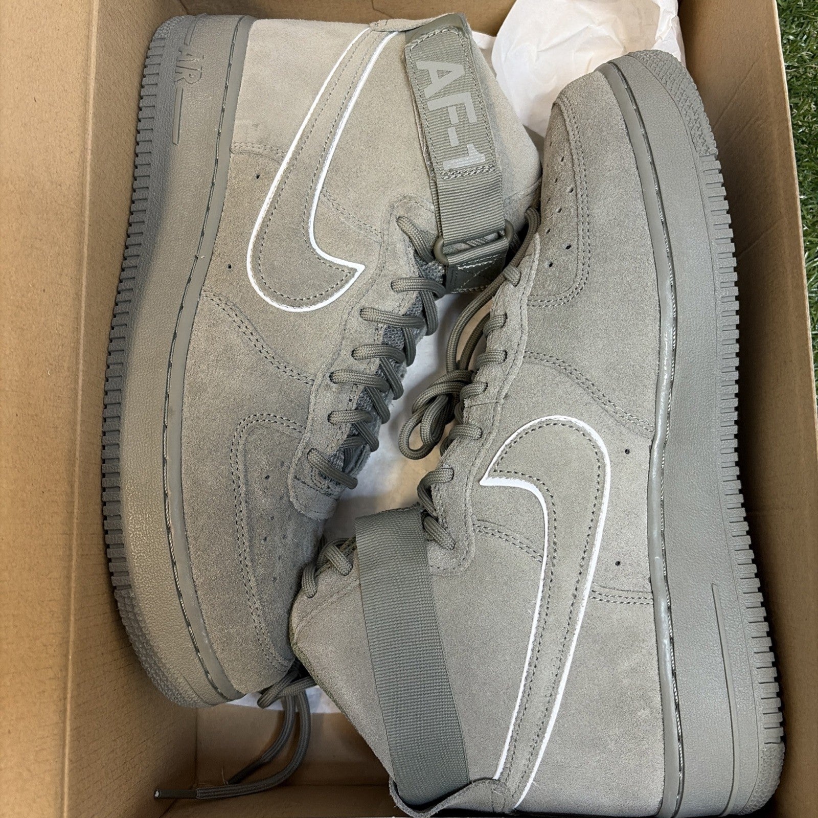 Size 9 - Nike Air Force 1 High Dark Stucco0