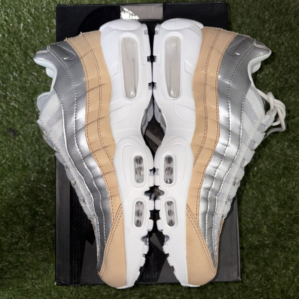 Size 8   Nike Air Max 95 SE Pure Platinum W3