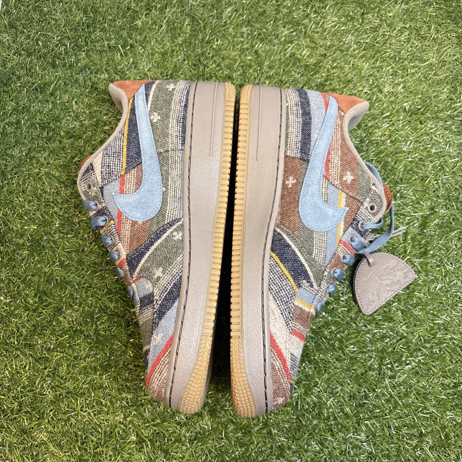 SiZE 8.5- NIKE ID NIKE BY YOU AIR FORCE ONE1