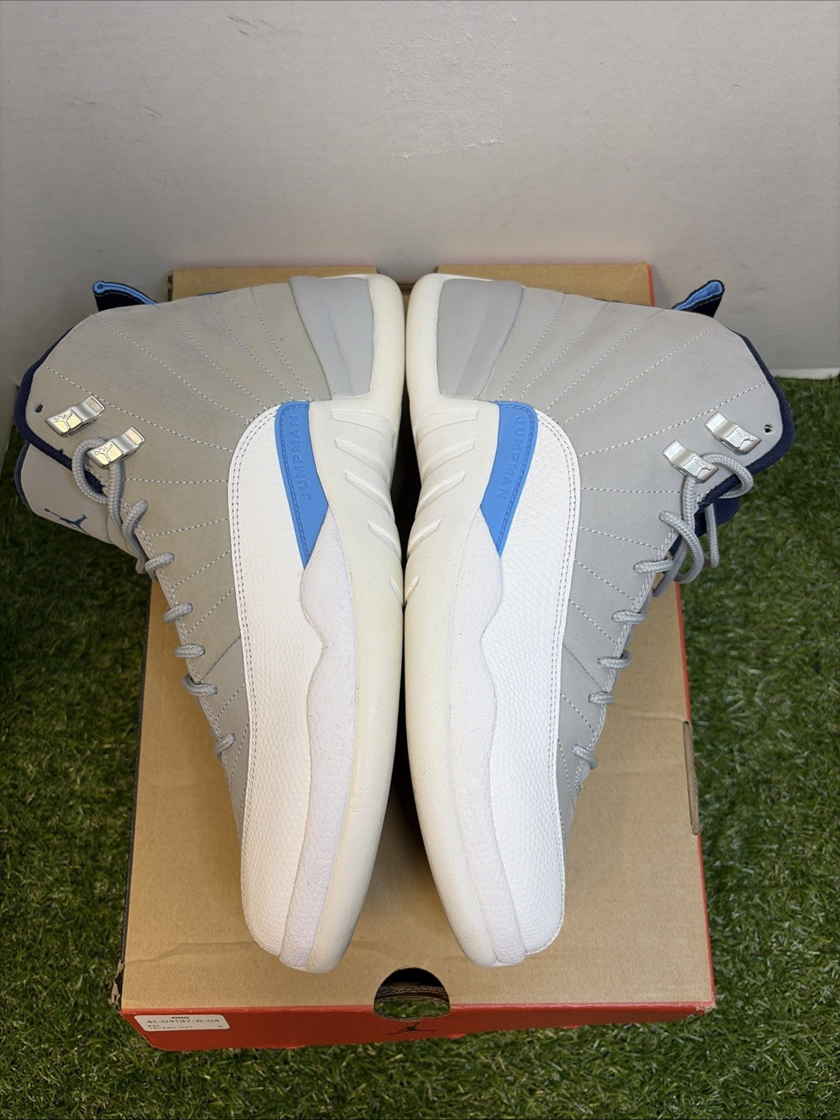Size 9 - Air Jordan 12 Retro Grey University Blue3