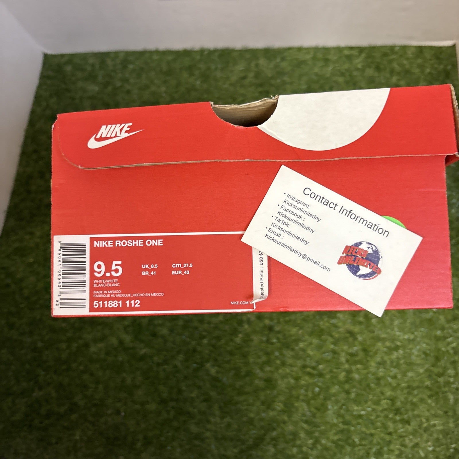 Size 9.5   Nike Roshe One Triple White5