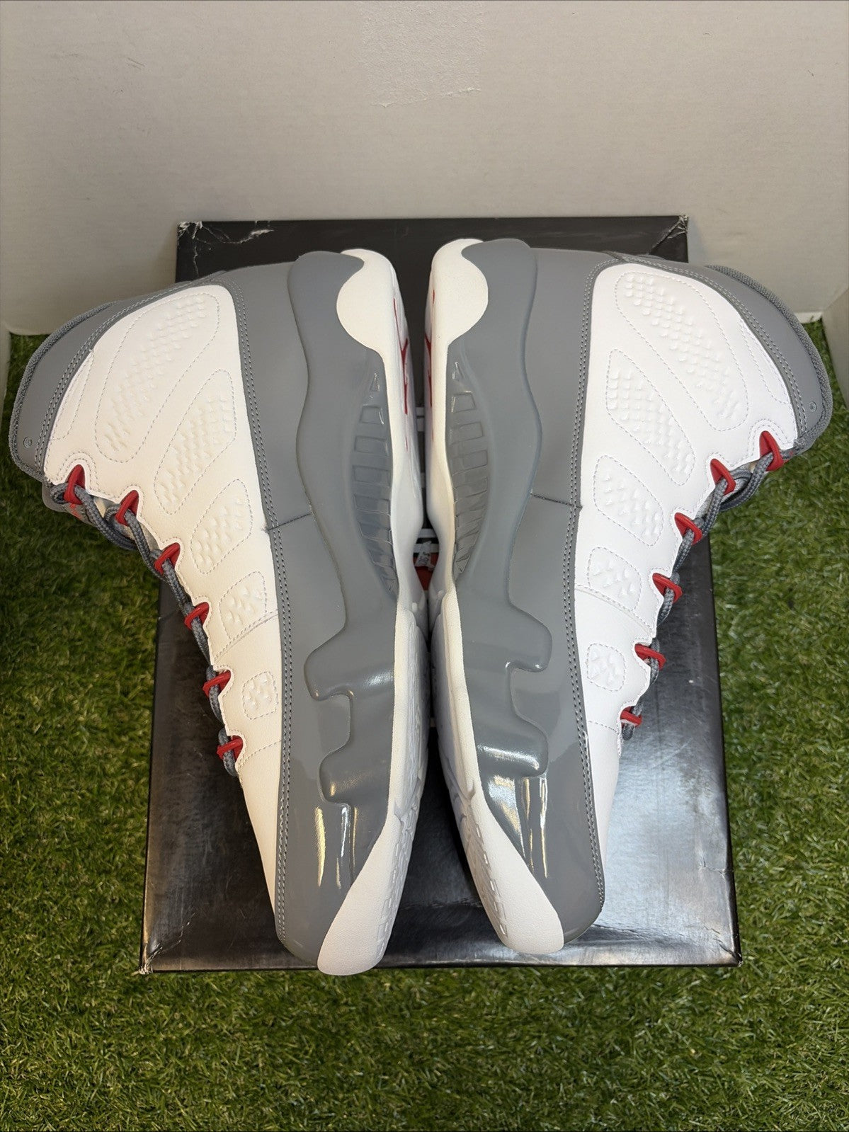 Size 11.5- Jordan 9 Retro Mid Fire Red2