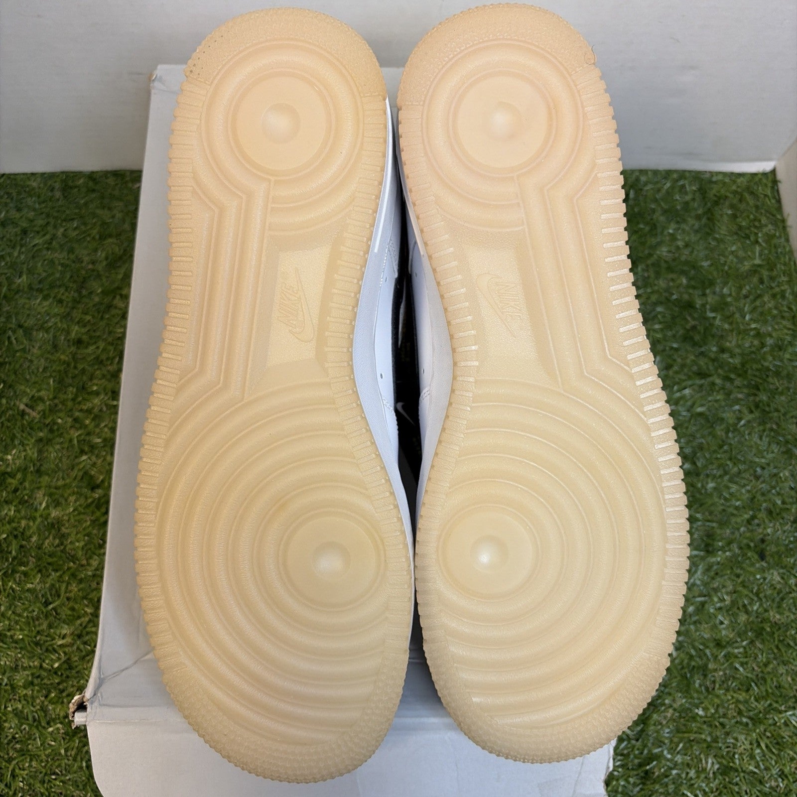Size 9 - Nike Air Force 1 '07 LE Have A Good Game4