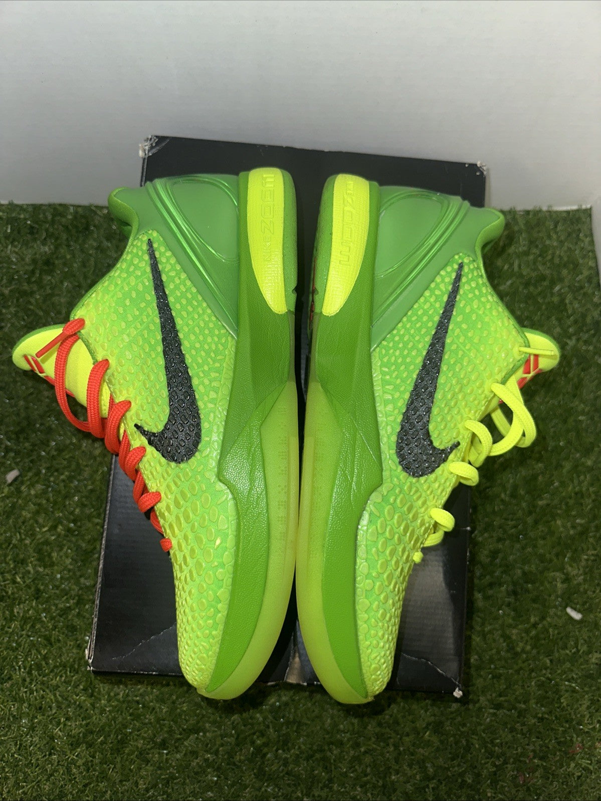 Size 10.5 - Nike Zoom Kobe 6 Protro Low Grinch3
