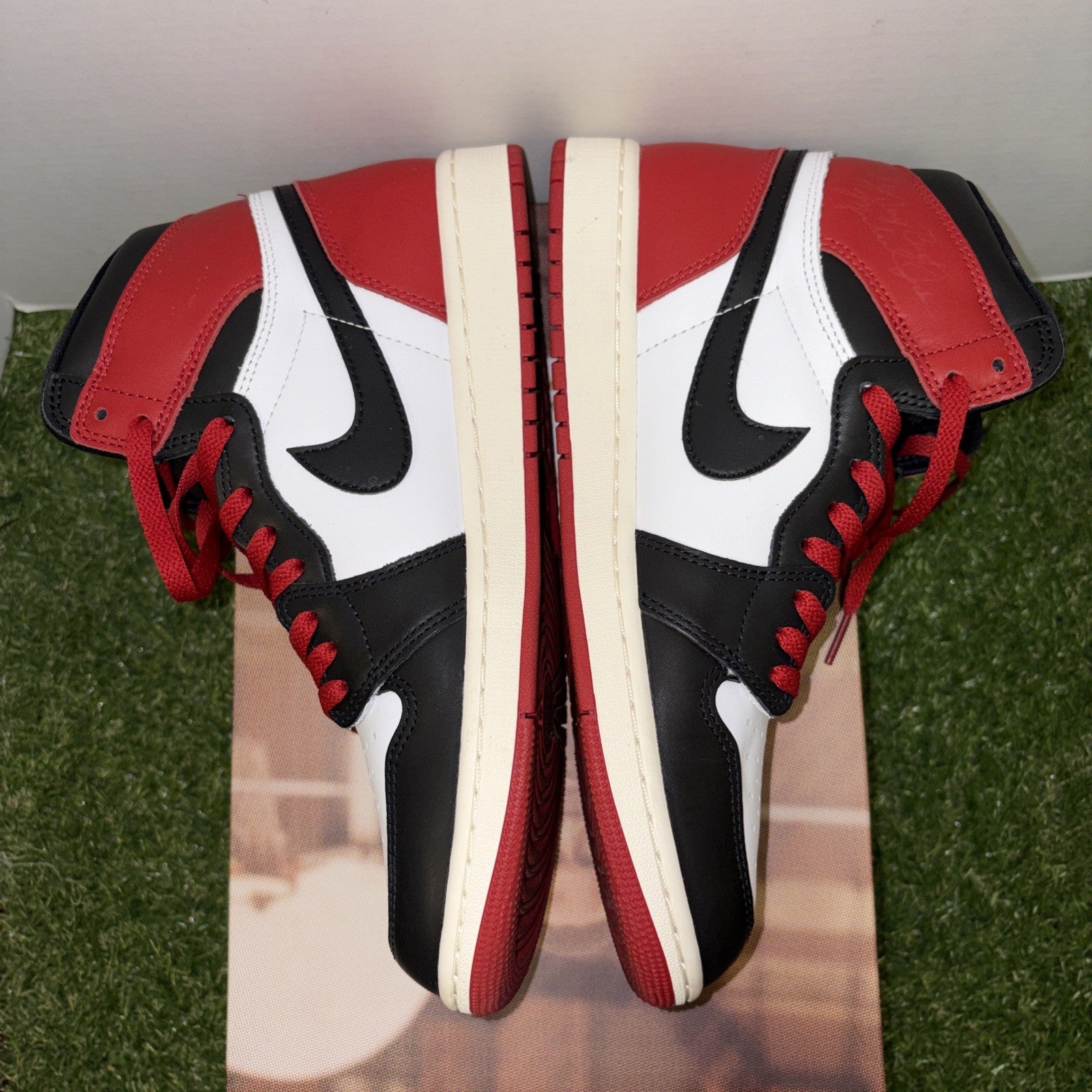 Size 9.5   Air Jordan 1 Retro OG High Black Toe Reimagined2